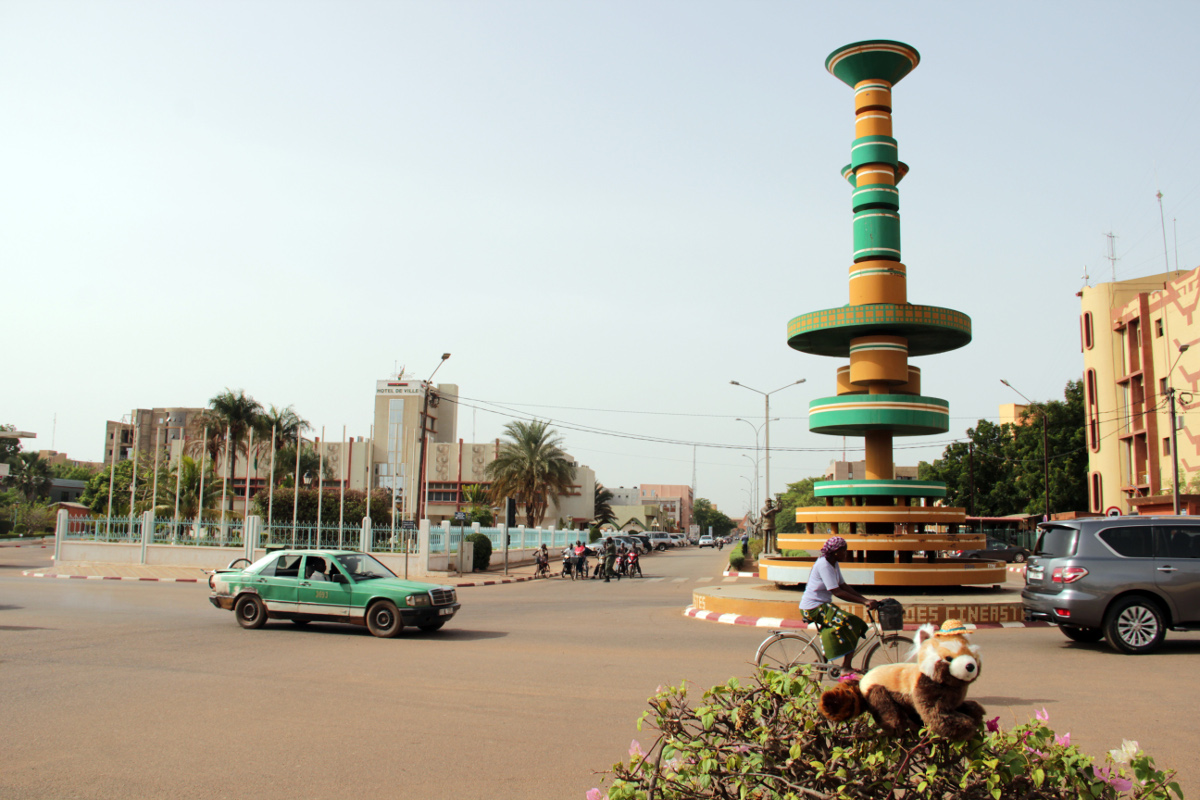 Burkina Faso - Náměstí republiky